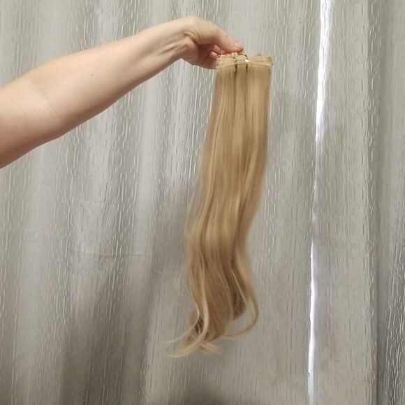 Dirty blonde Clip in human hair extensions 22" - Picture 5 of 16